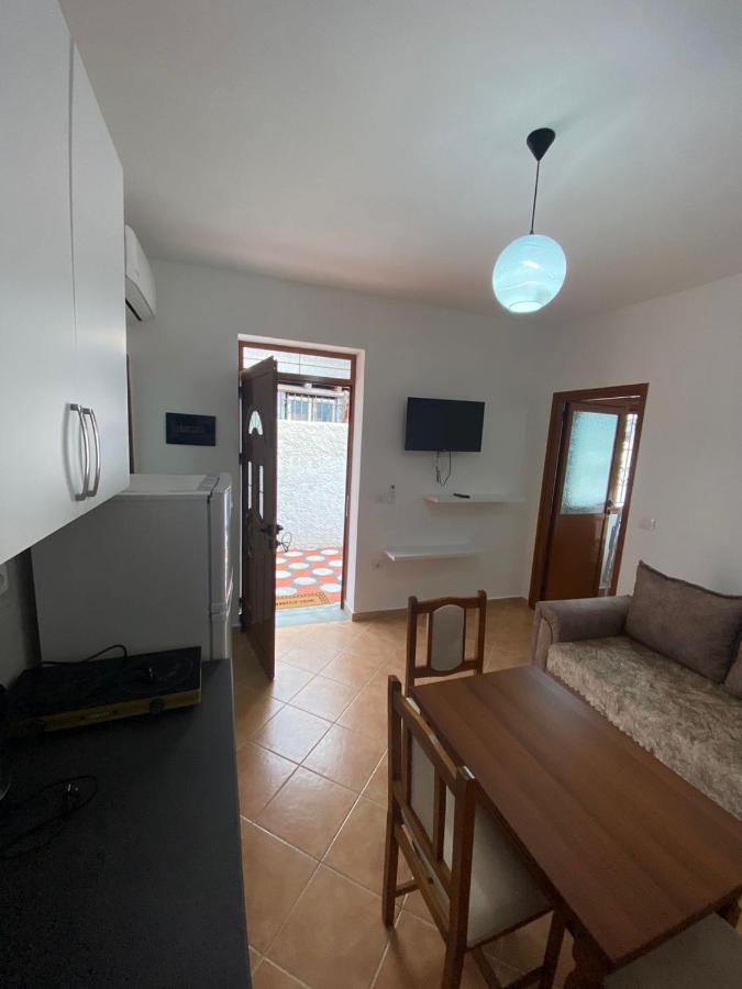 Dangolli House Apartment วญอเรอ ภายนอก รูปภาพ
