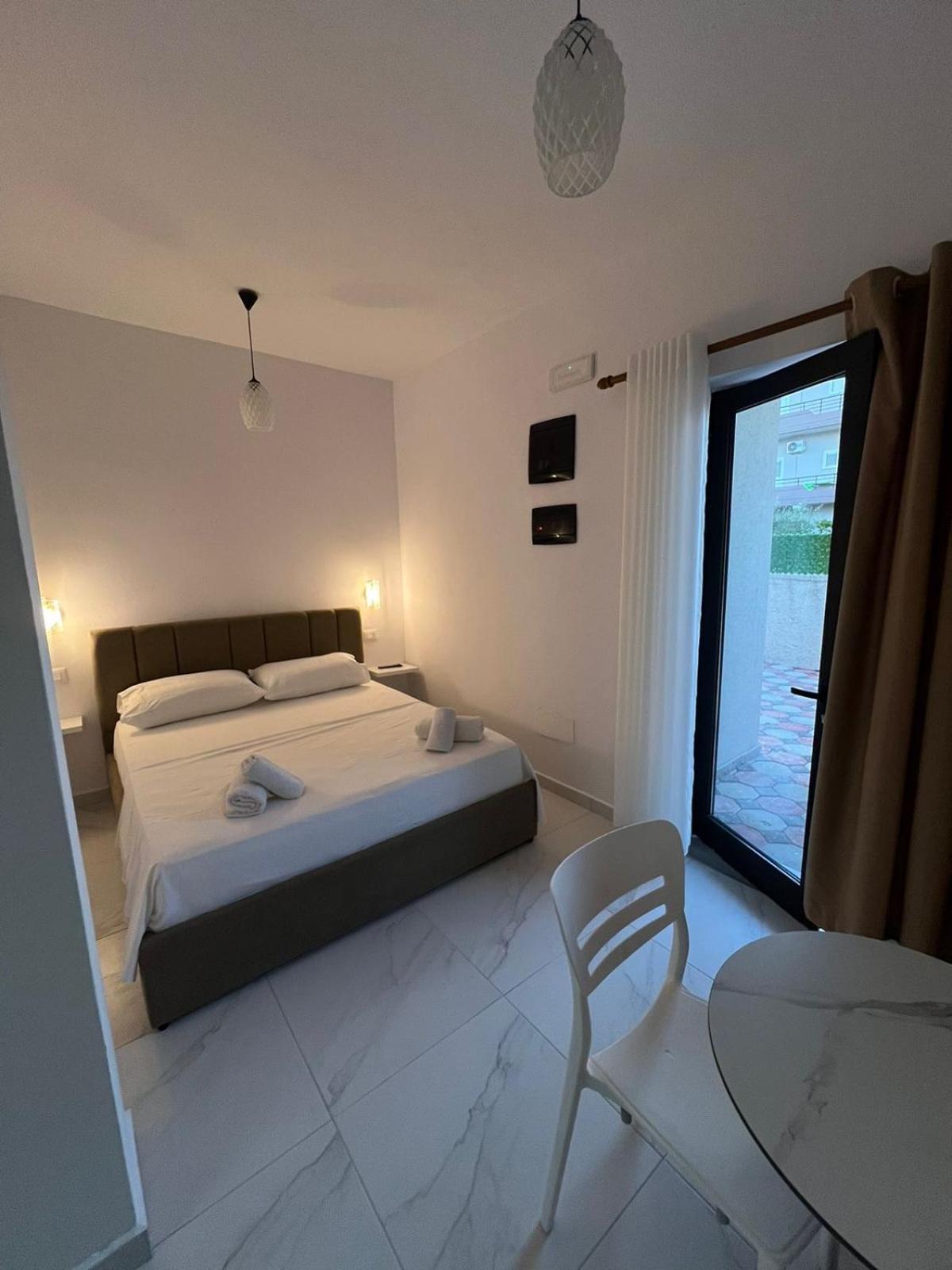 Dangolli House Apartment วญอเรอ ภายนอก รูปภาพ