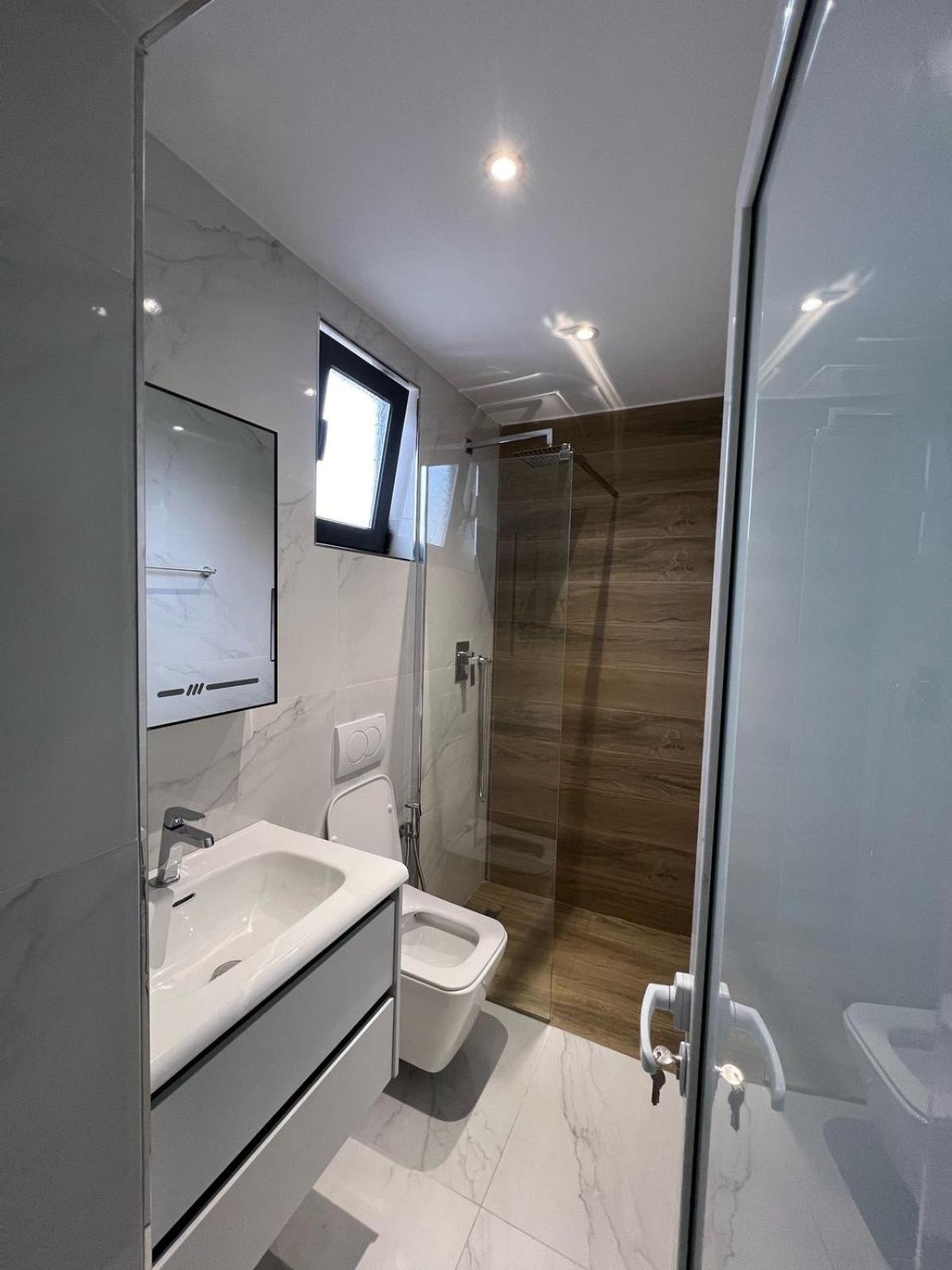 Dangolli House Apartment วญอเรอ ภายนอก รูปภาพ